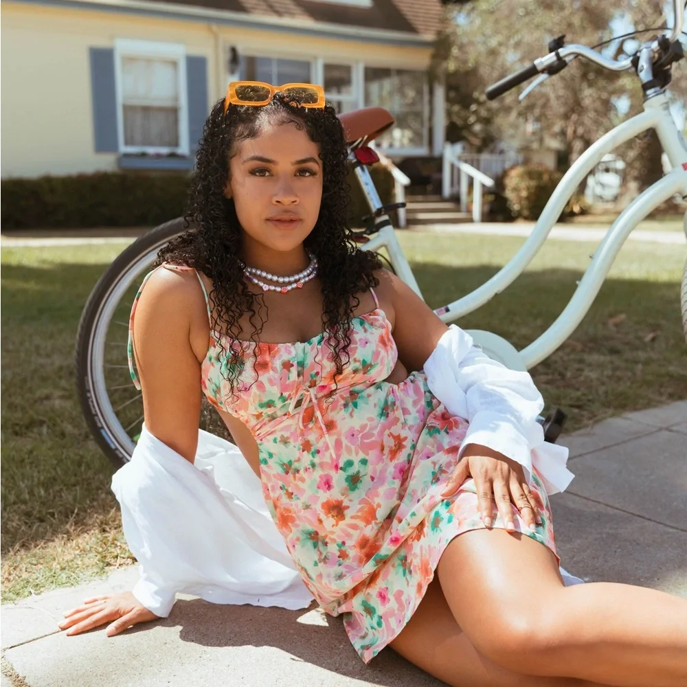 Floral mini dress - Picture 10 of 12